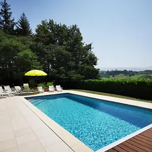  Hébergement de vacances Les Genets France