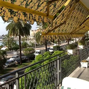  Appartement Smartworking And Relax On The Beach, Seaview